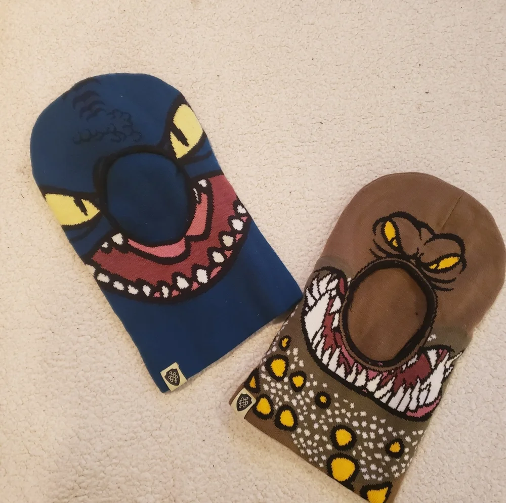 How To Train Your Dragon Pair of Children's Ski mask/Beanie